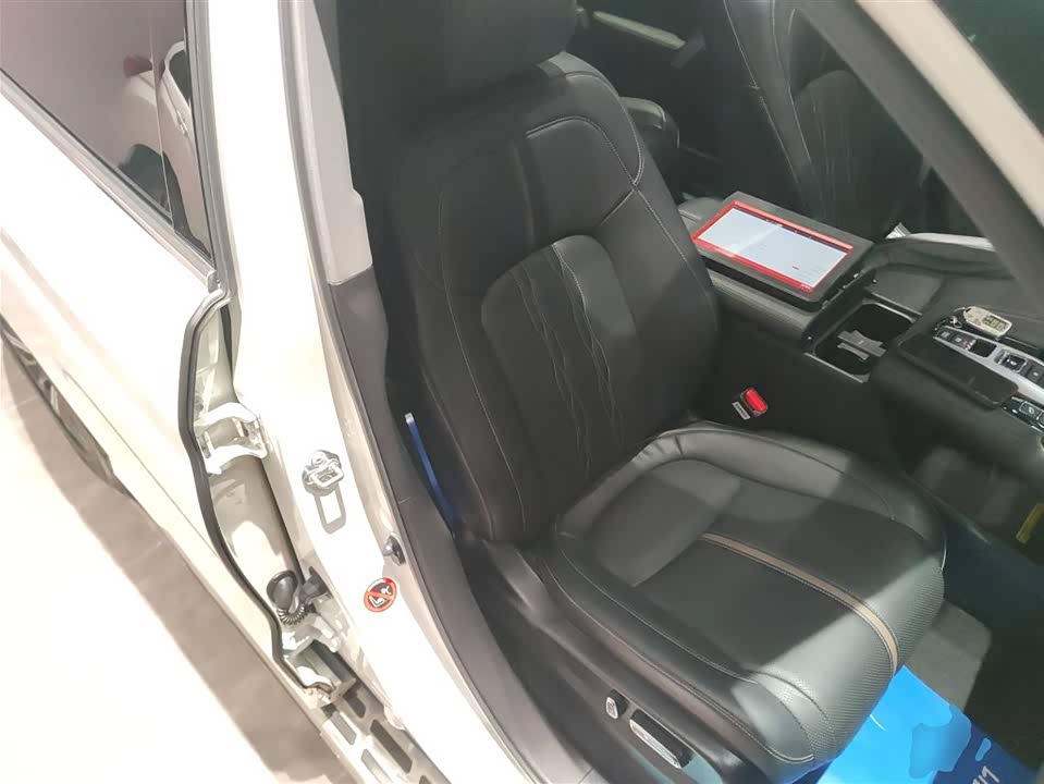 Honda UR-V
