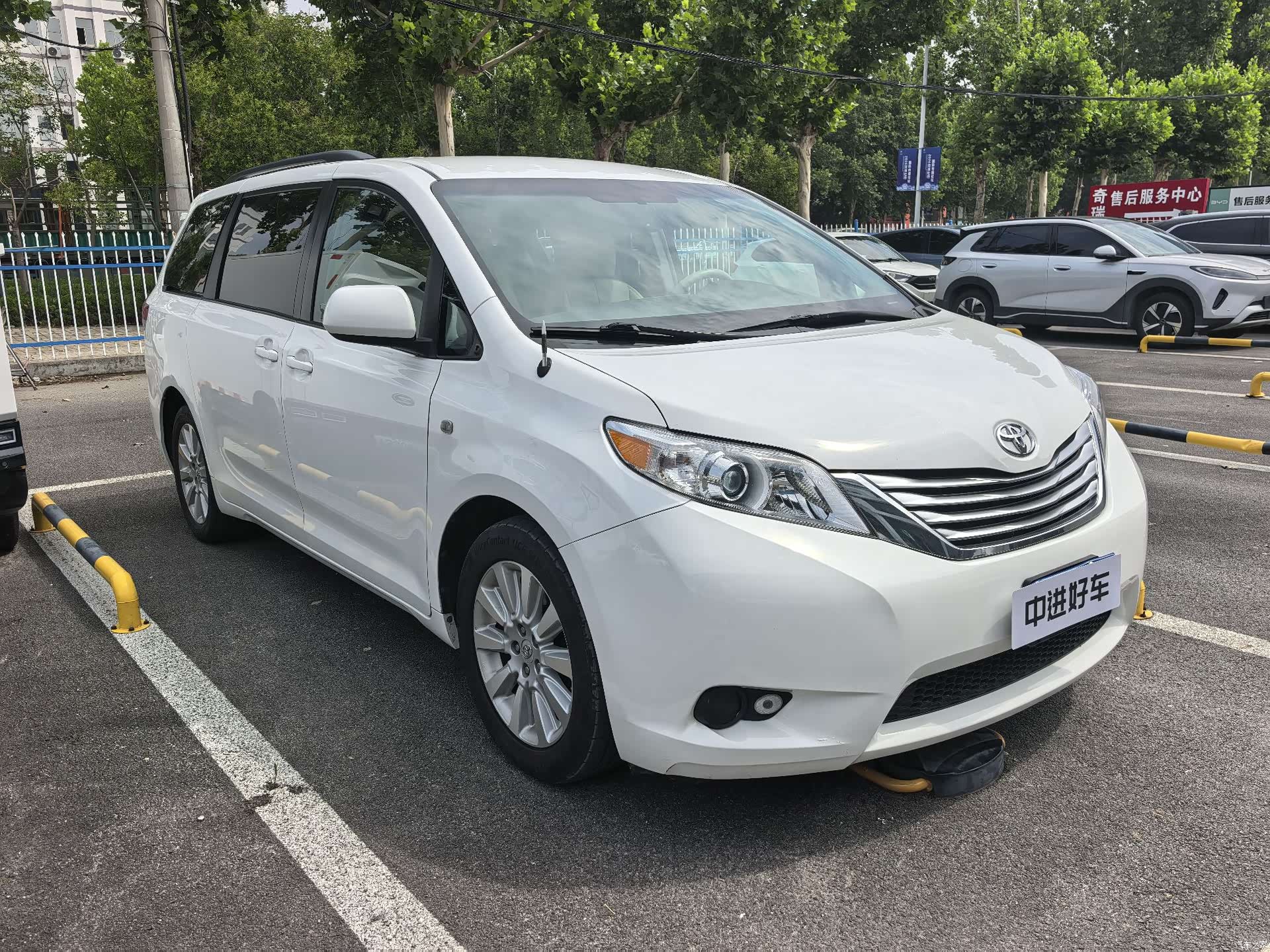 Toyota Sienna, 2013 3