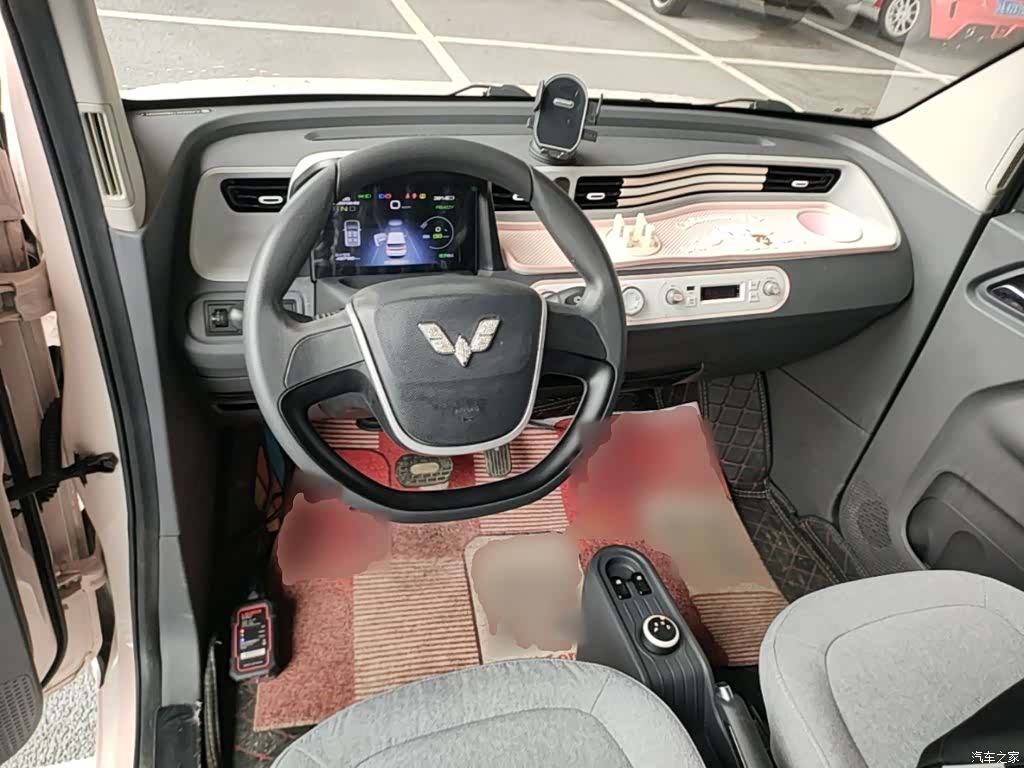 Wuling MINIEV, 2022 10