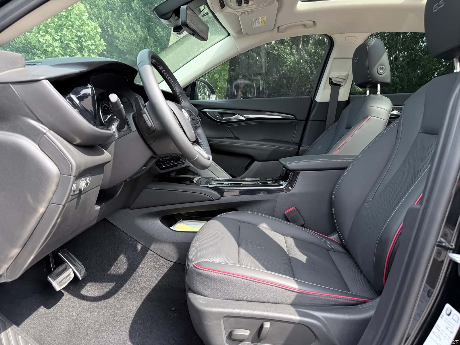Buick Envision, 2022 10