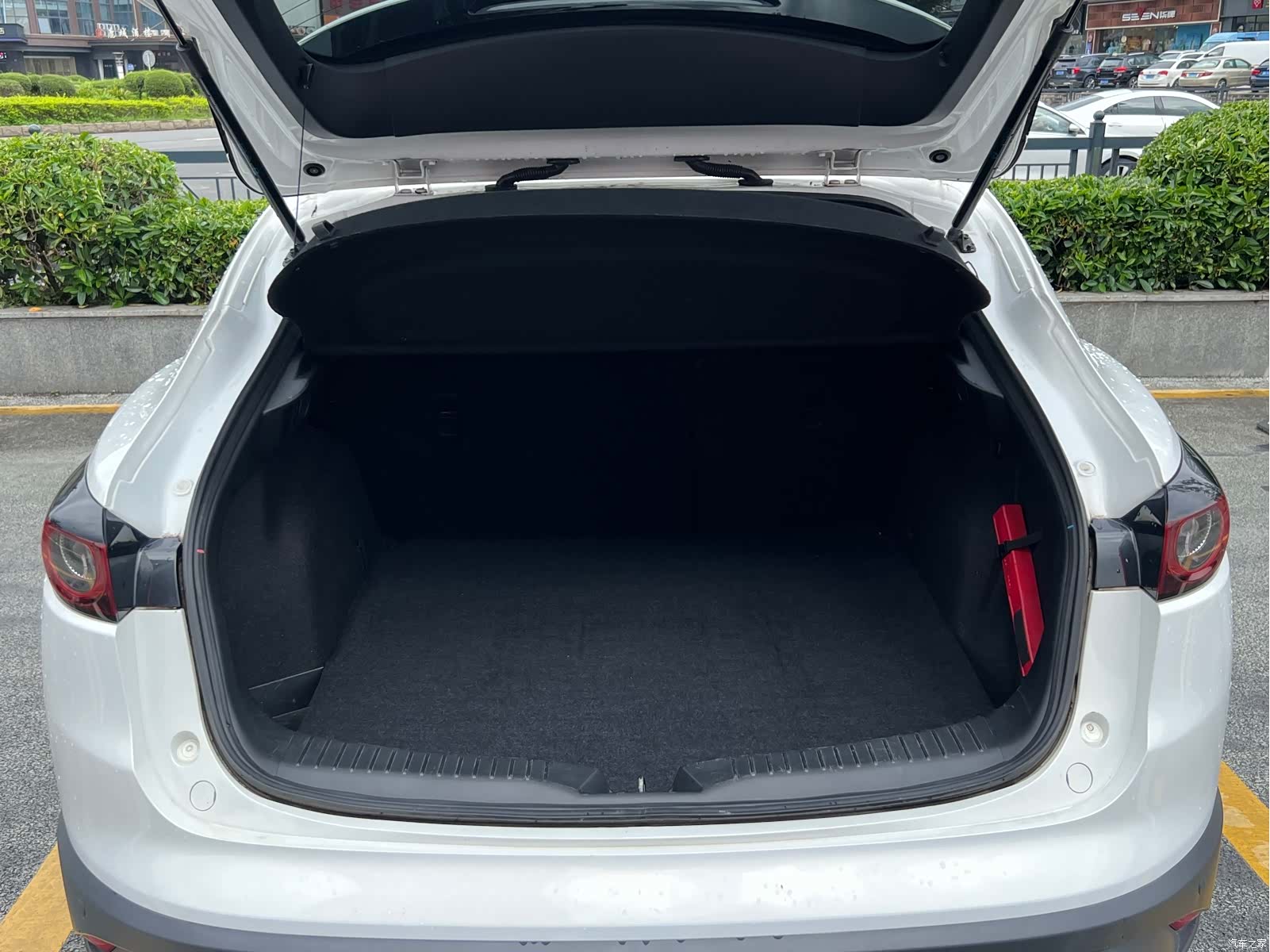 Mazda CX-4, 2020 19