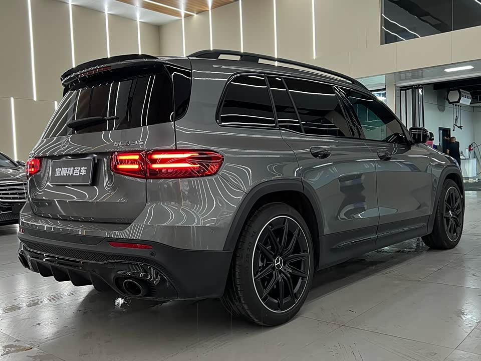 Mercedes-Benz GLB AMG Mercedes-Benz GLB AMG
