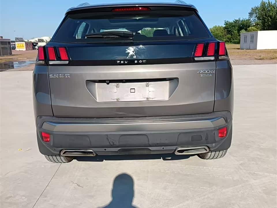 Peugeot 4008