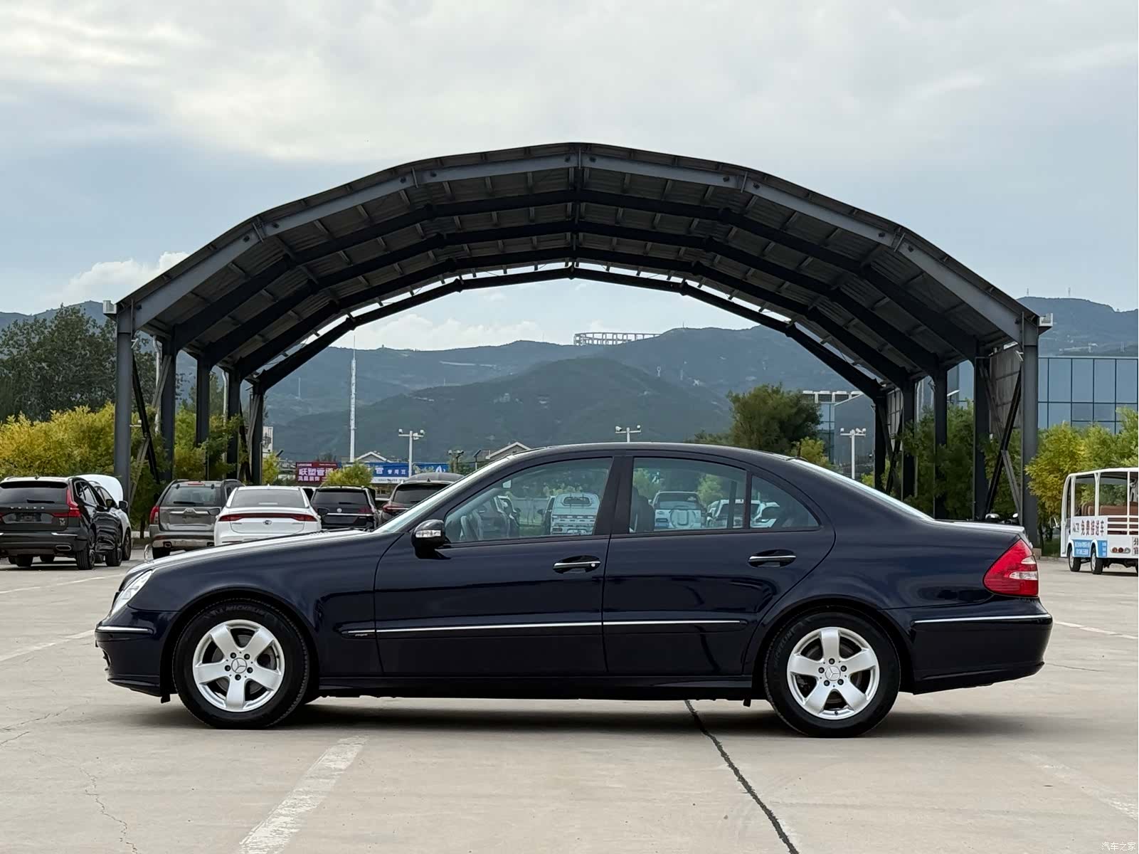 Mercedes-Benz E-Class, 2007 4