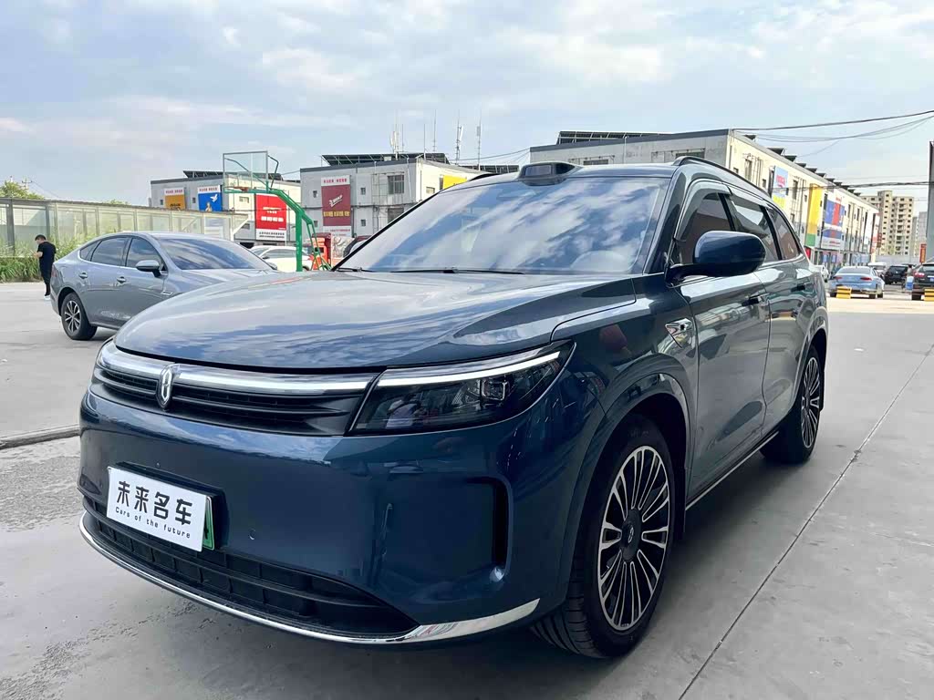 AITO M7