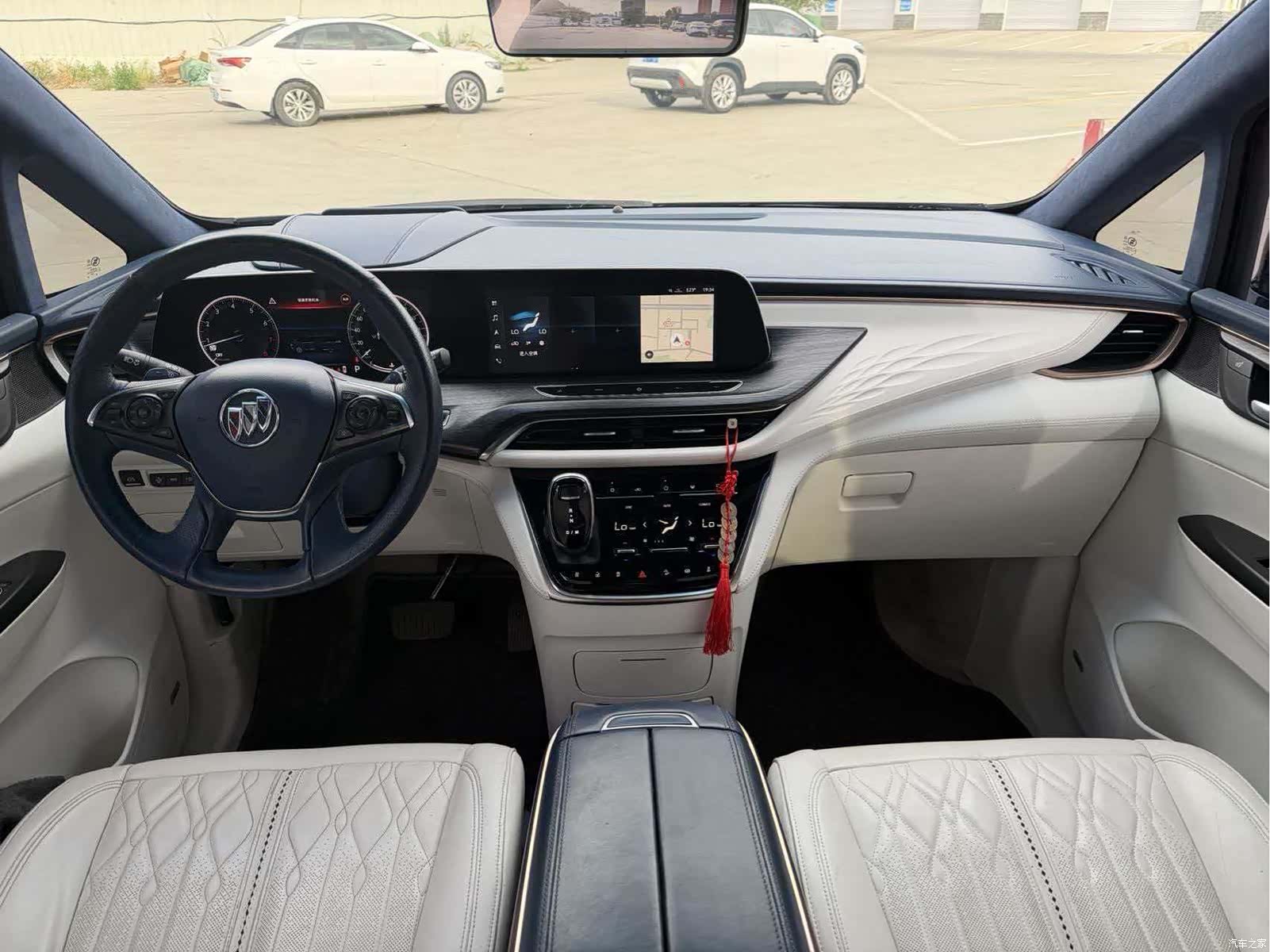Buick GL8, 2021 4