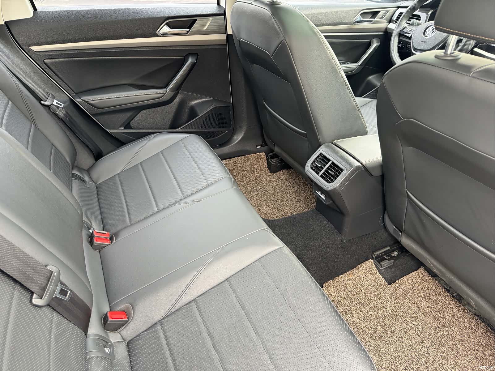 Volkswagen Lavida, 2021 14