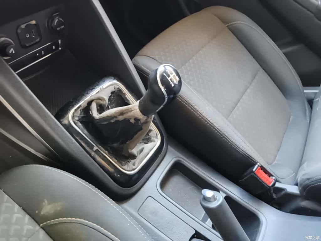 Changan CX70, 2016 14