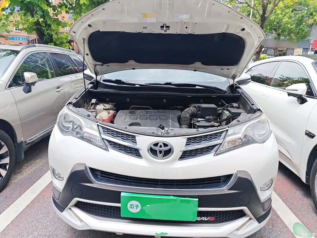 Toyota RAV4, 2016 11