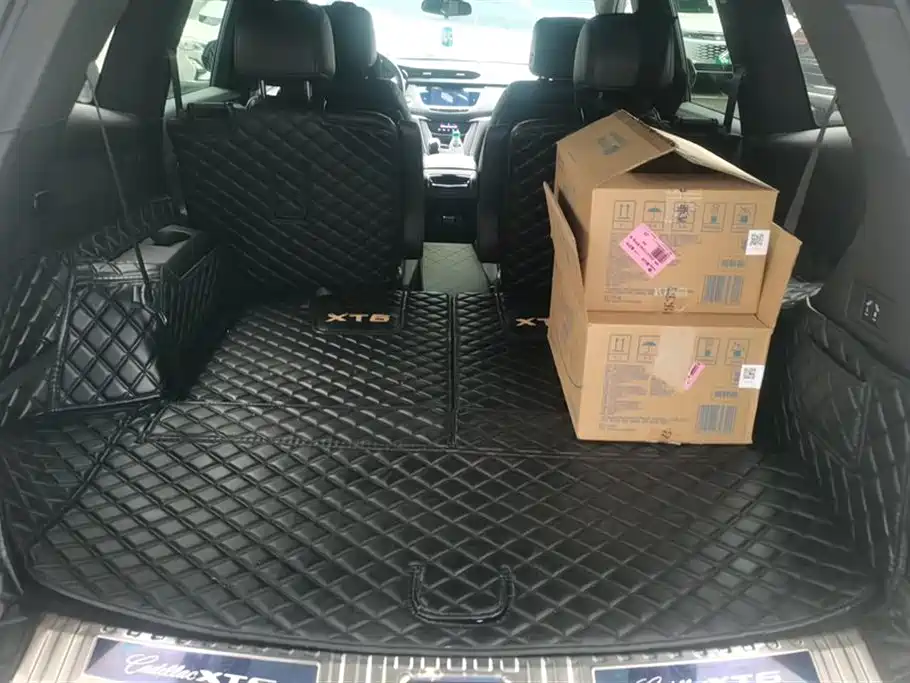 Cadillac XT6
