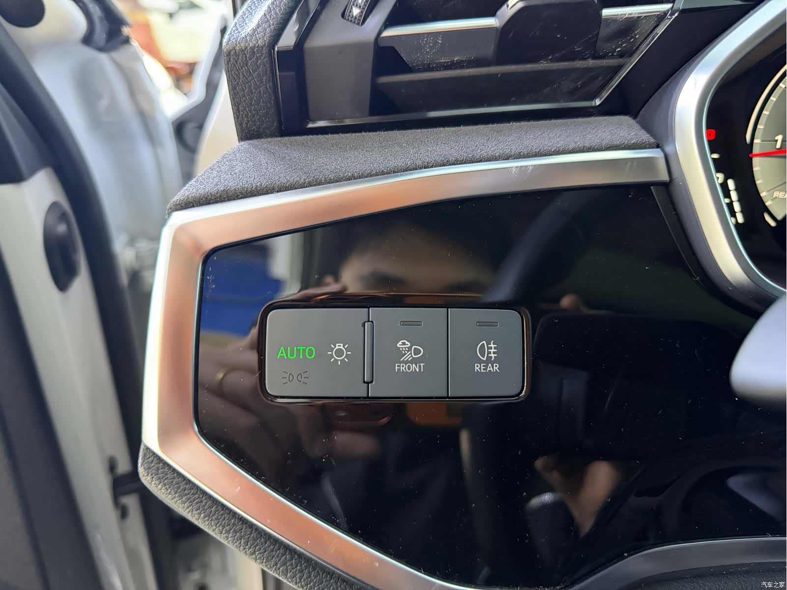 Audi Q3, 2023 19