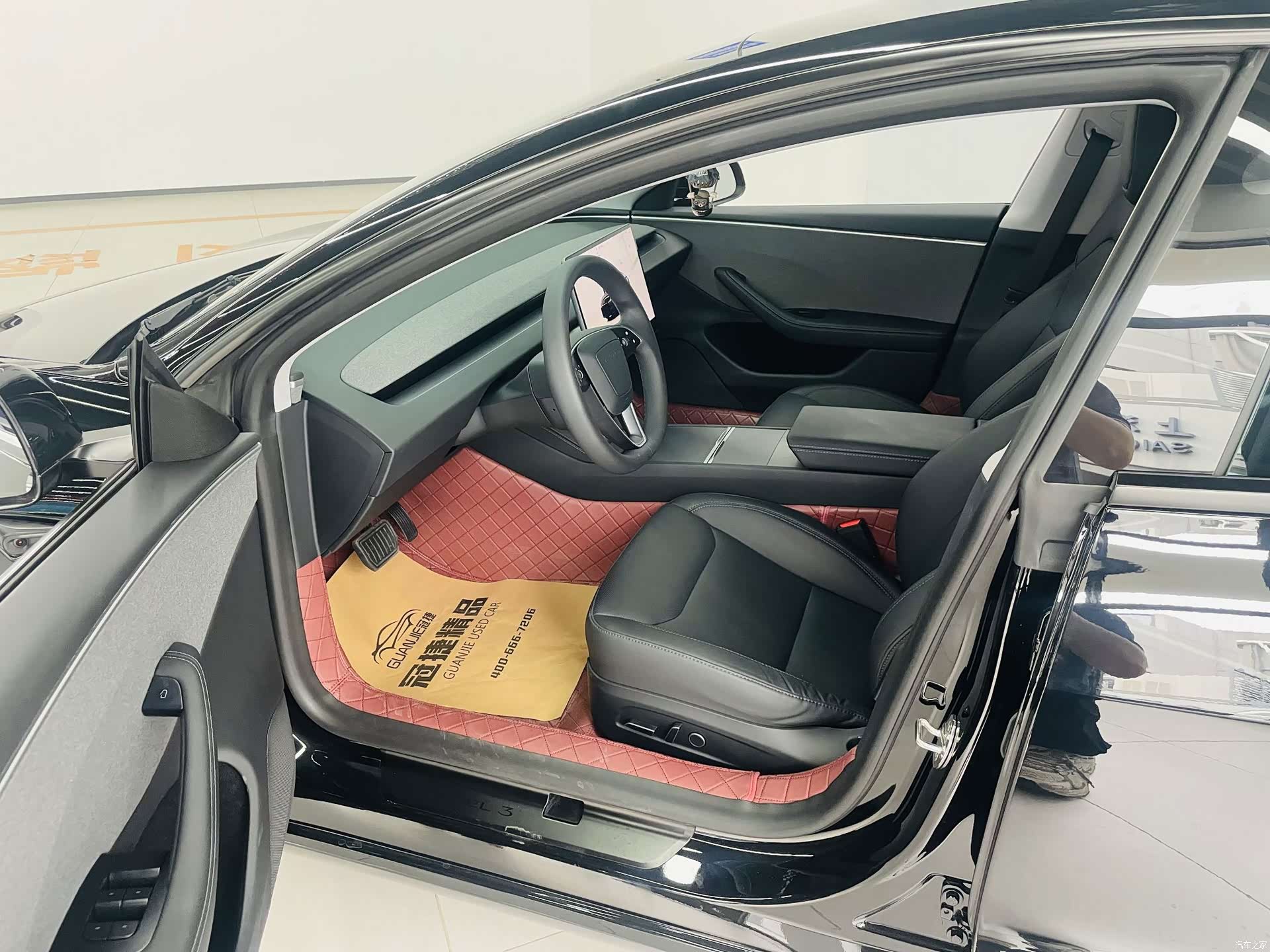 Tesla Model 3, 2023 4