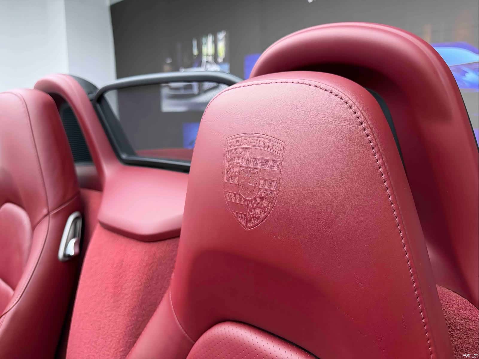 Porsche Boxster, 2018 9
