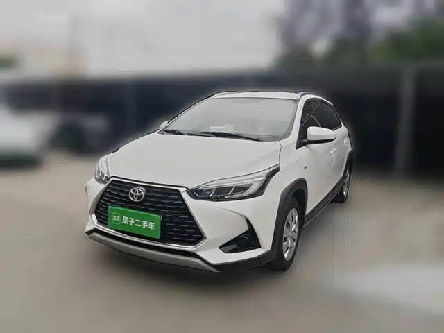 Toyota YARiS L 2023 — купить из Китая под заказ