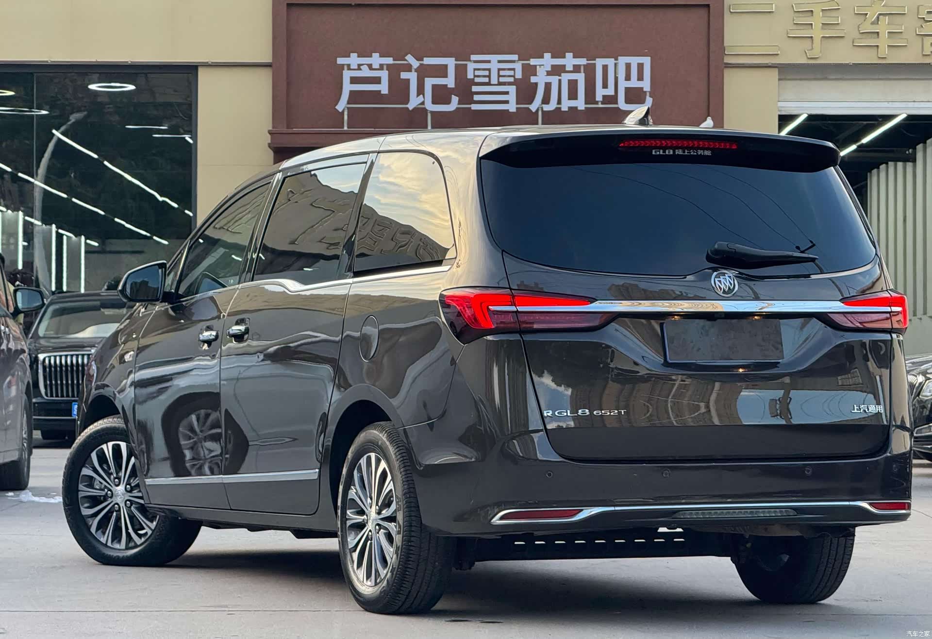 Buick GL8, 2021 6