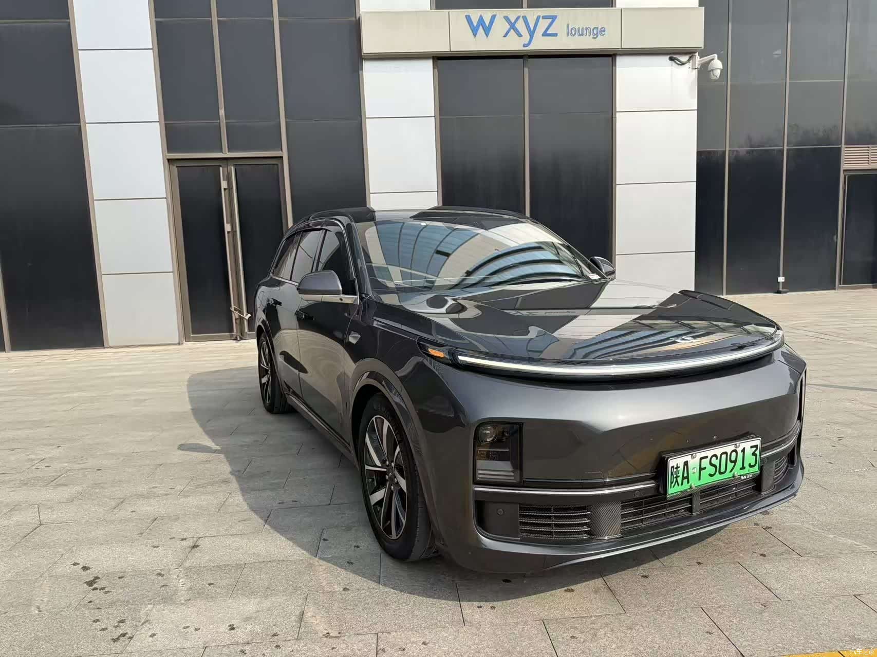 Li Auto L8, 2023 3