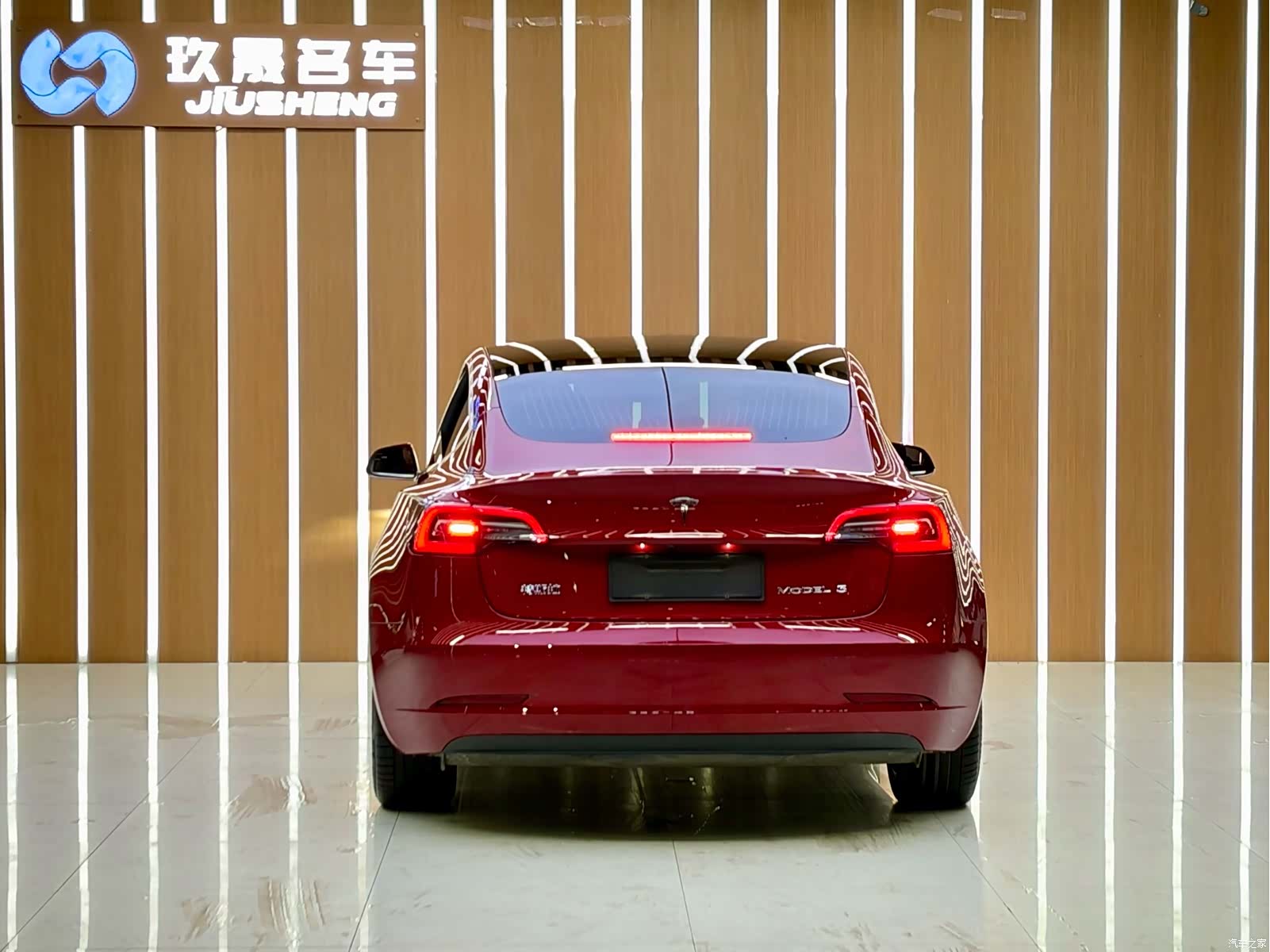 Tesla Model 3, 2020 9