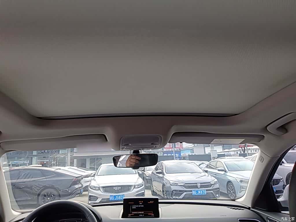 Audi Q3, 2019 18