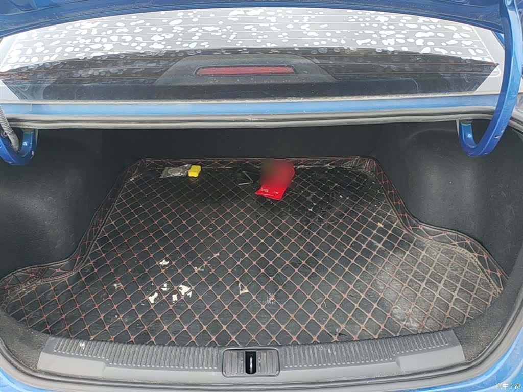 Roewe i5, 2019 19