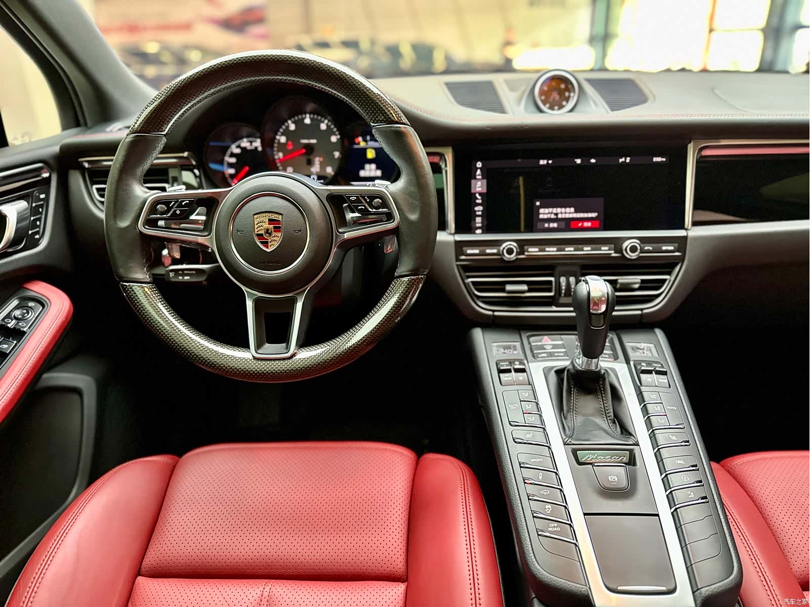 Porsche Macan, 2020 4