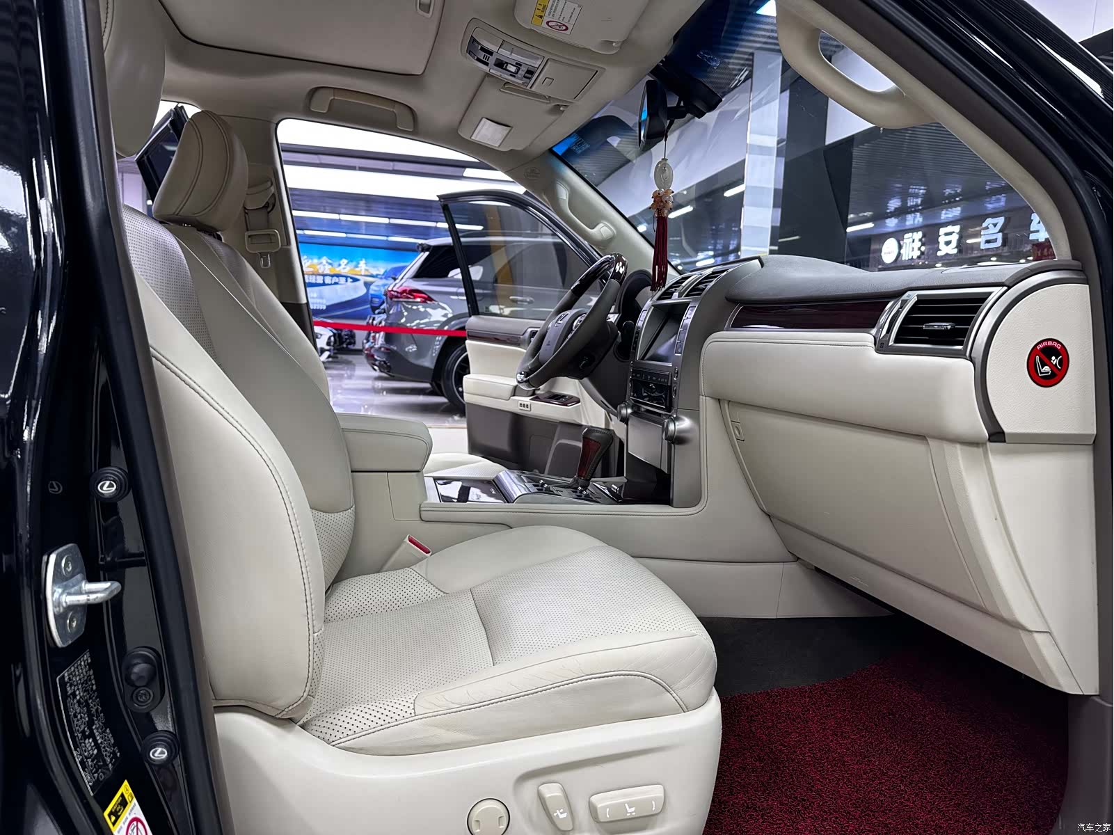 Lexus GX, 2012 12