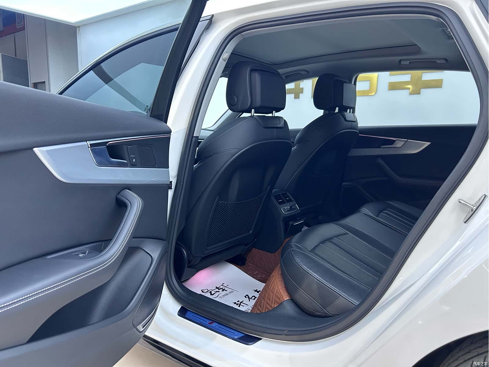 Audi A4L, 2022 9