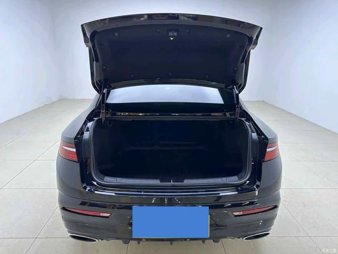 Geely Preface, 2022 7