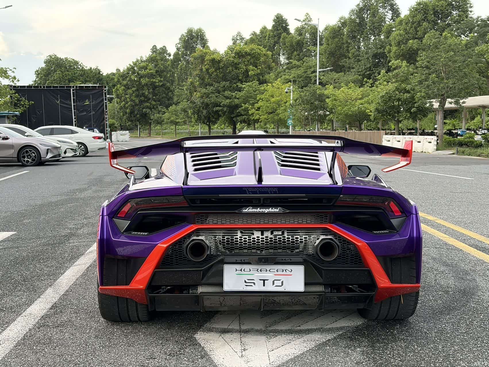 Lamborghini Huracán, 2023 3