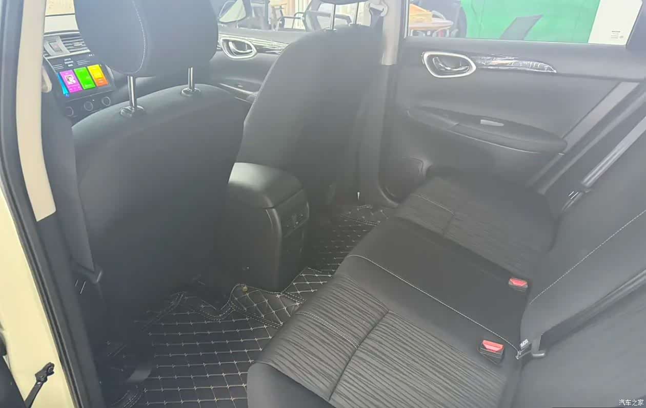 Nissan Sylphy, 2026 7