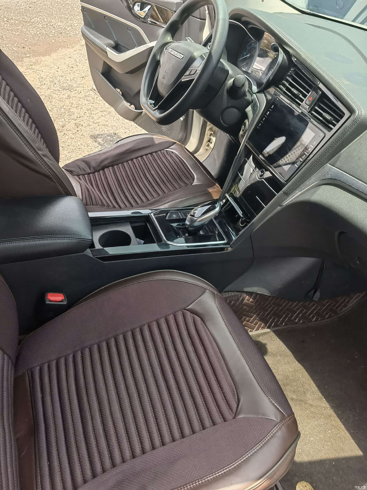 Nissan D60EV, 2022 8