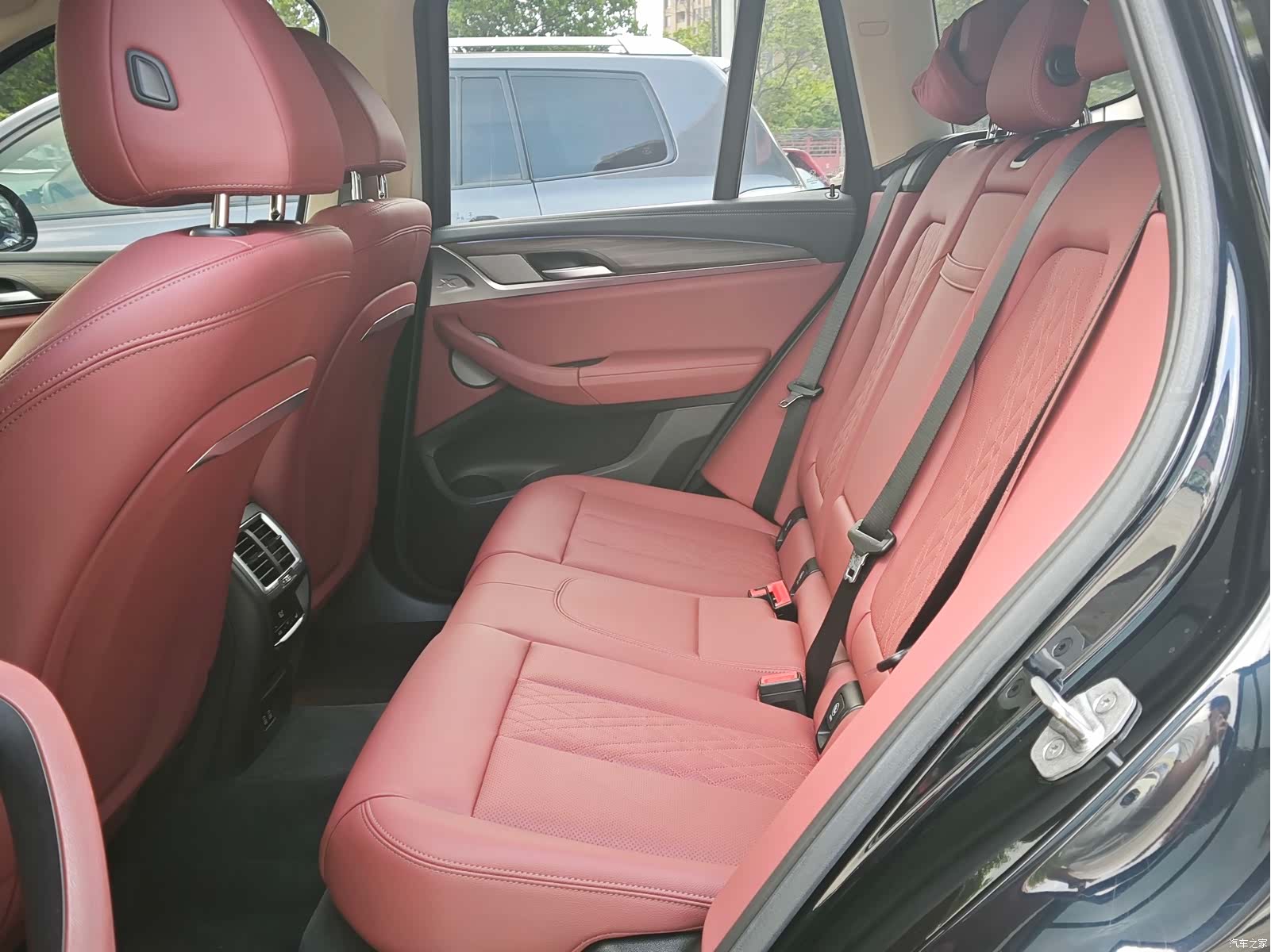 BMW X3, 2023 11