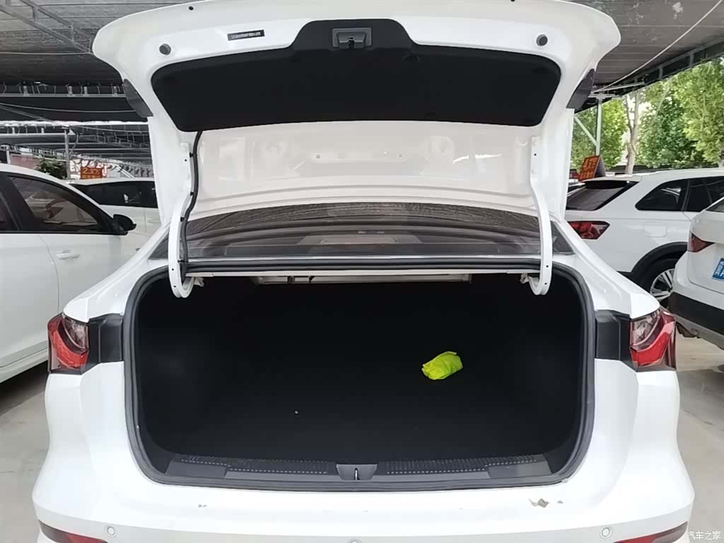 Roewe i5, 2024 19