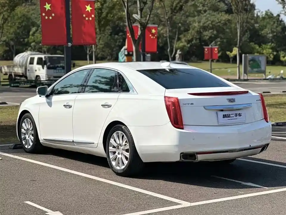 Cadillac XTS