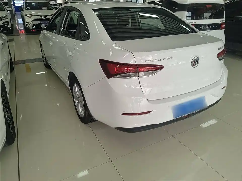 Buick Yinglang