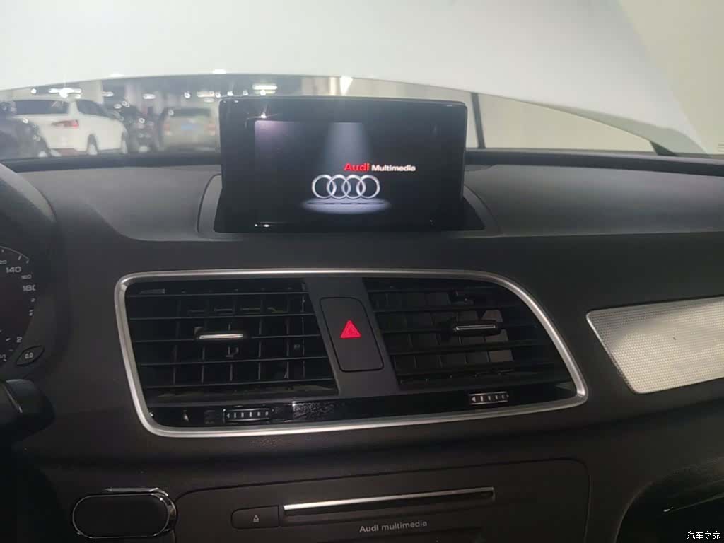 Audi Q3, 2017 13