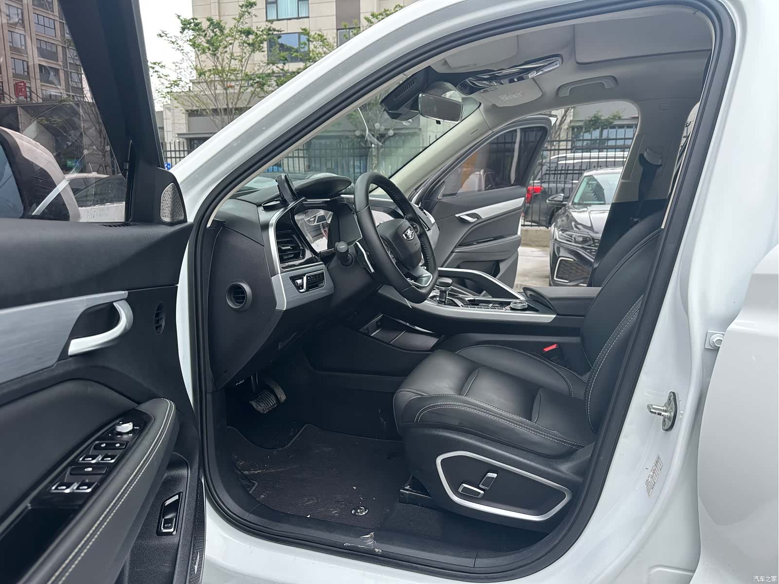 Geely Xingyue, 2019 все фото