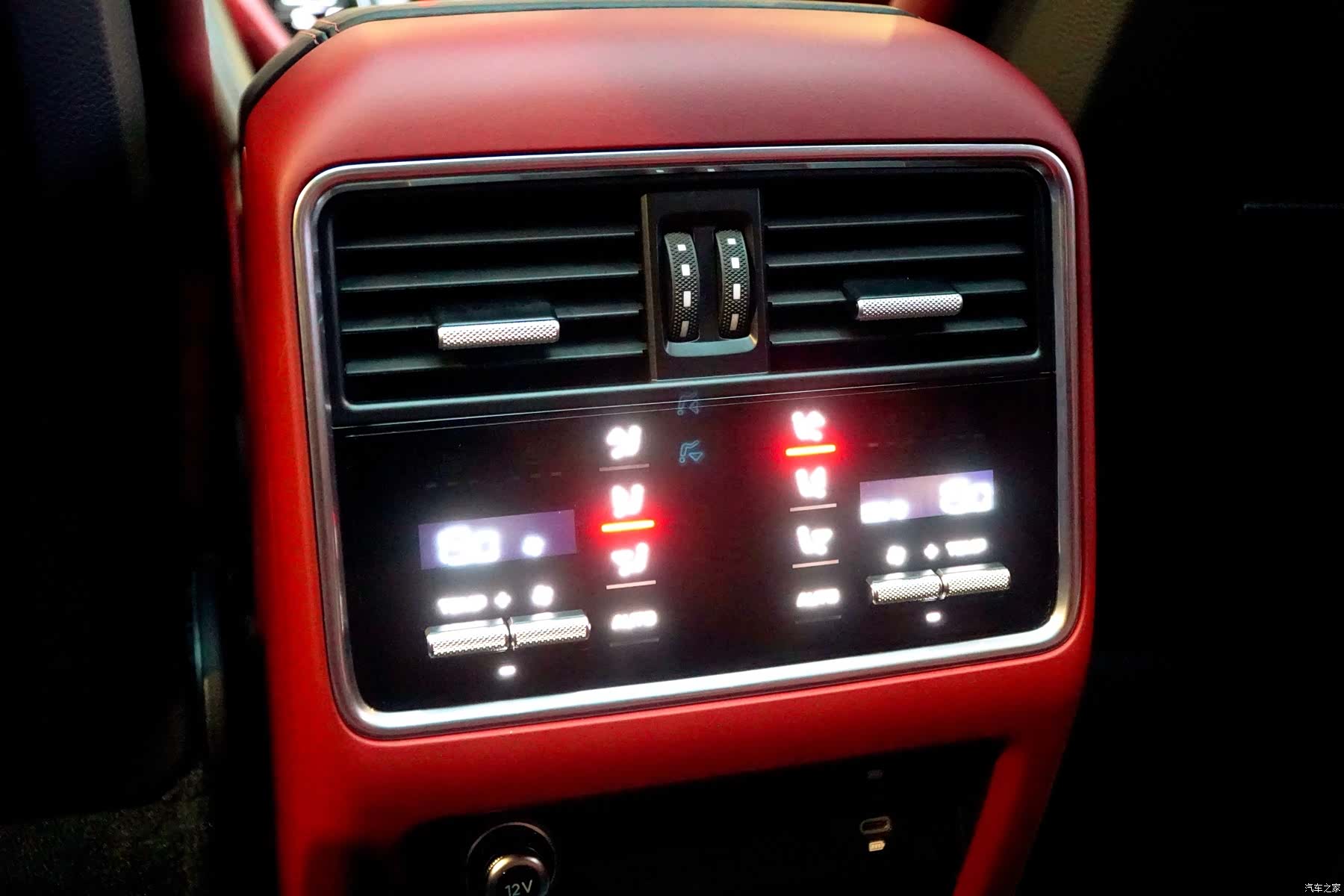 Porsche Cayenne, 2023 16