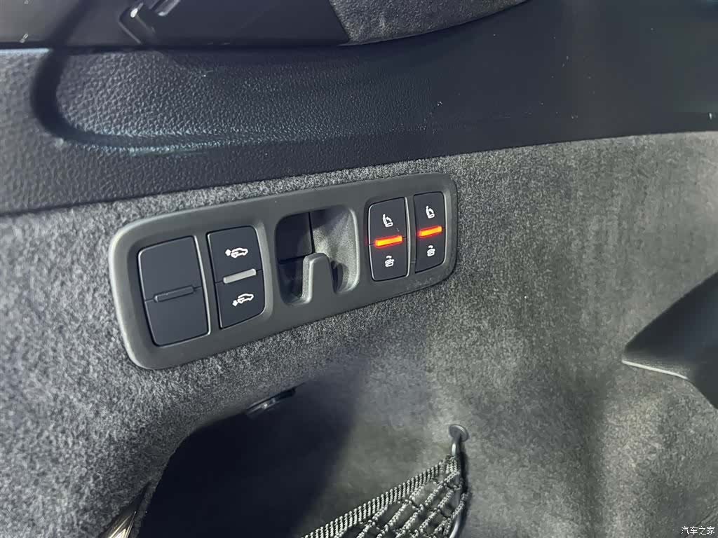 Audi Q7, 2023 22
