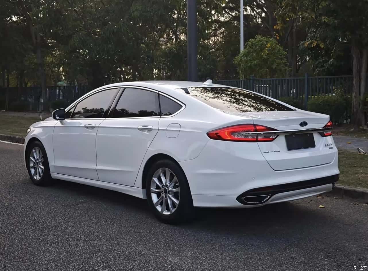 Ford Mondeo, 2017 8