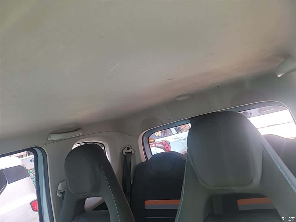 Wuling MINIEV, 2021 18