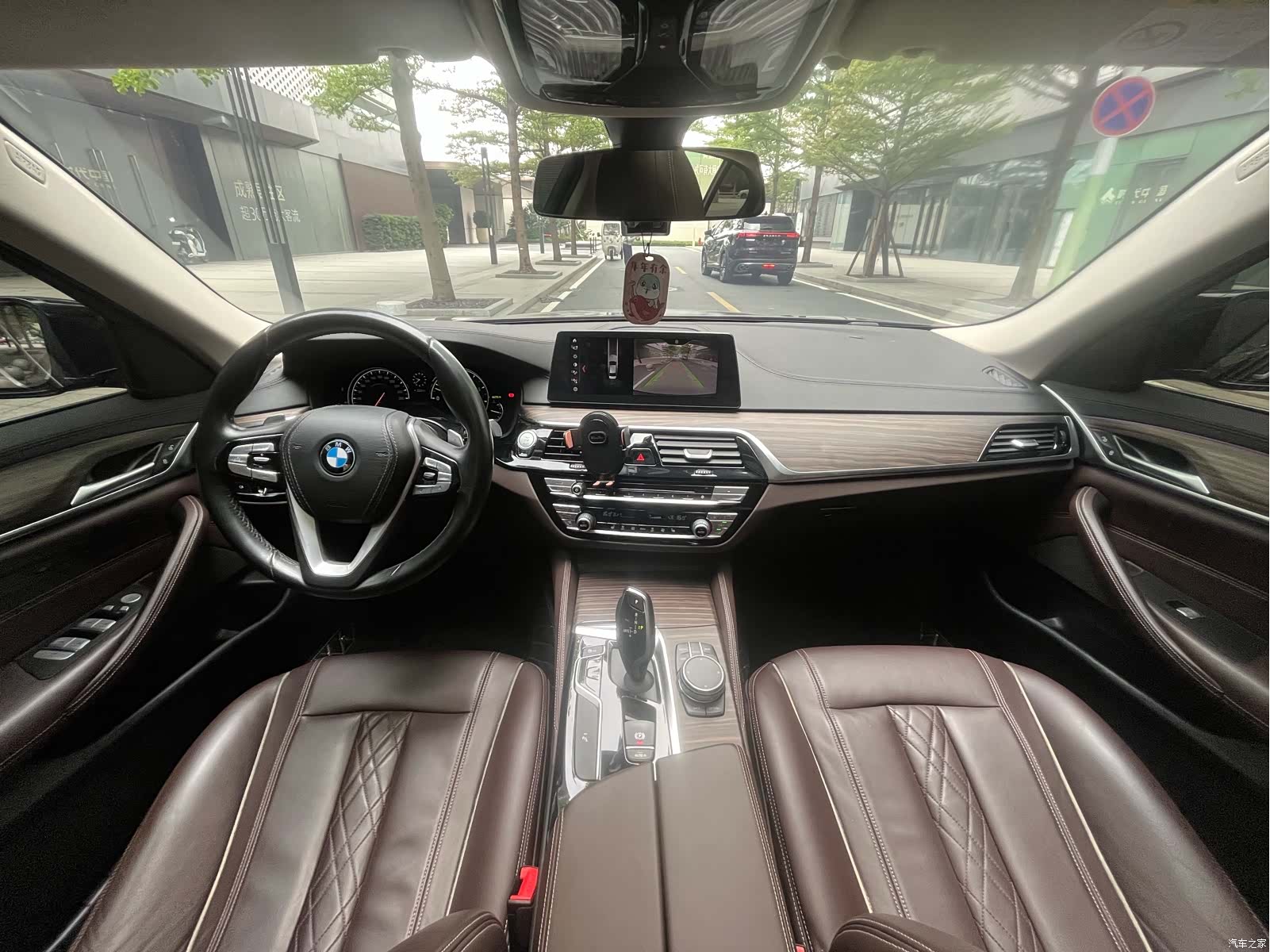 BMW 5 Series, 2018 30