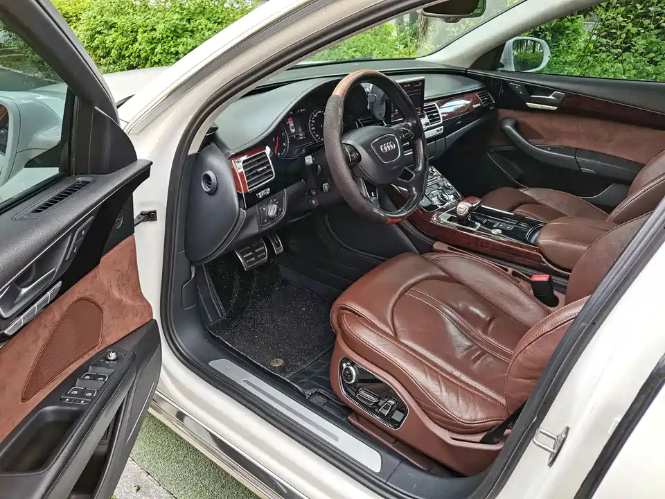 Audi A8 Audi A8
