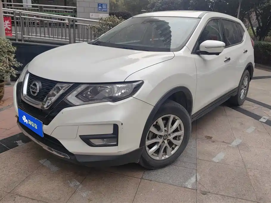 Nissan Qijun