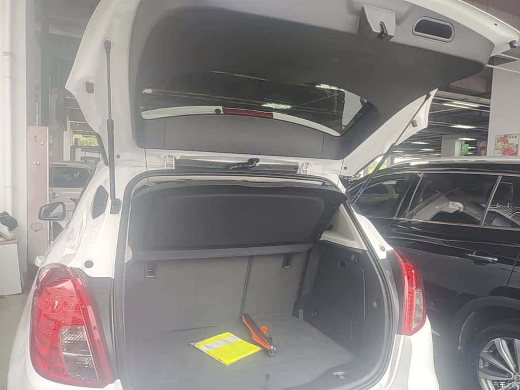 Buick Encore, 2019 19