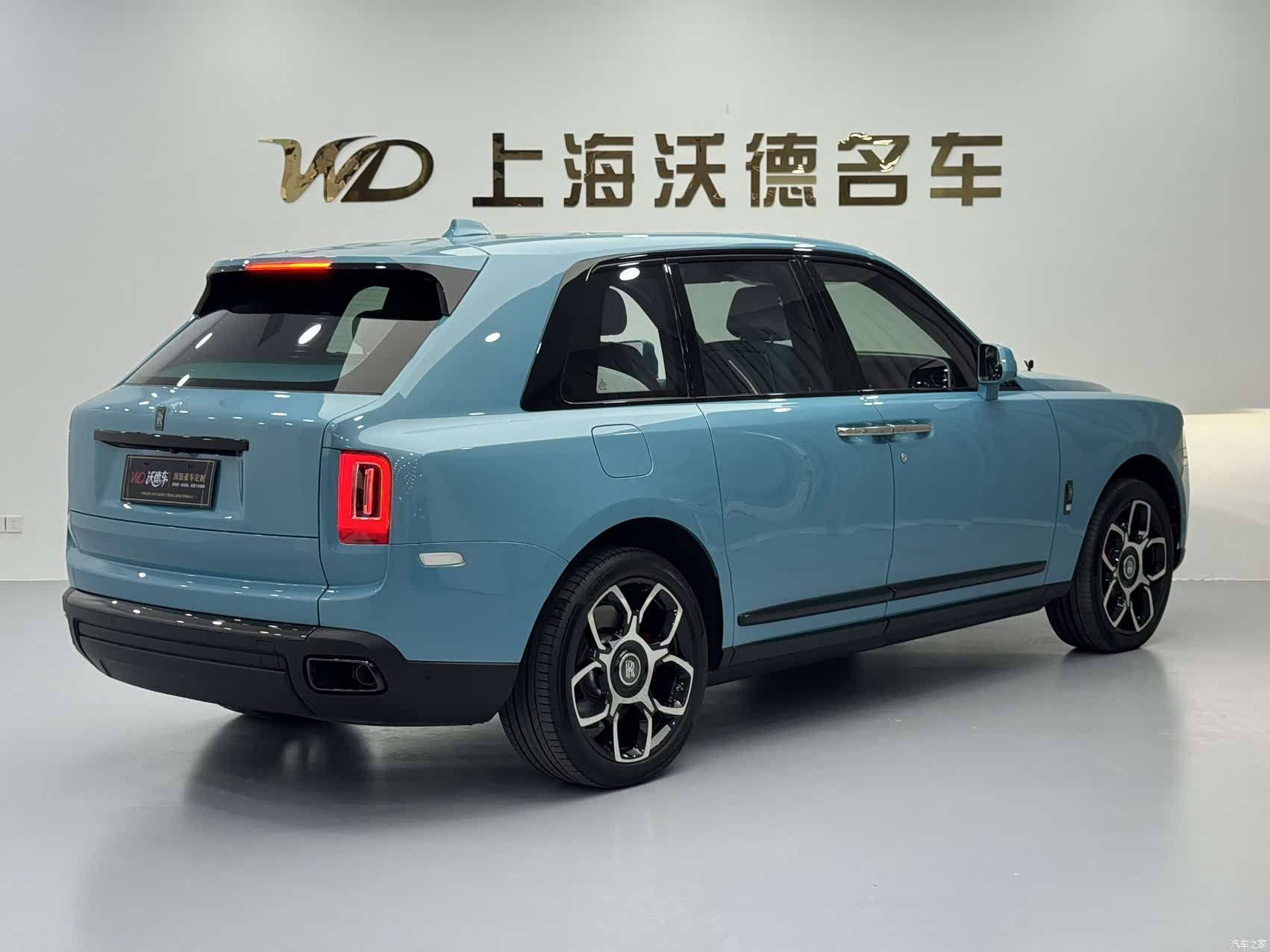 Rolls-Royce Cullinan, 2022 6