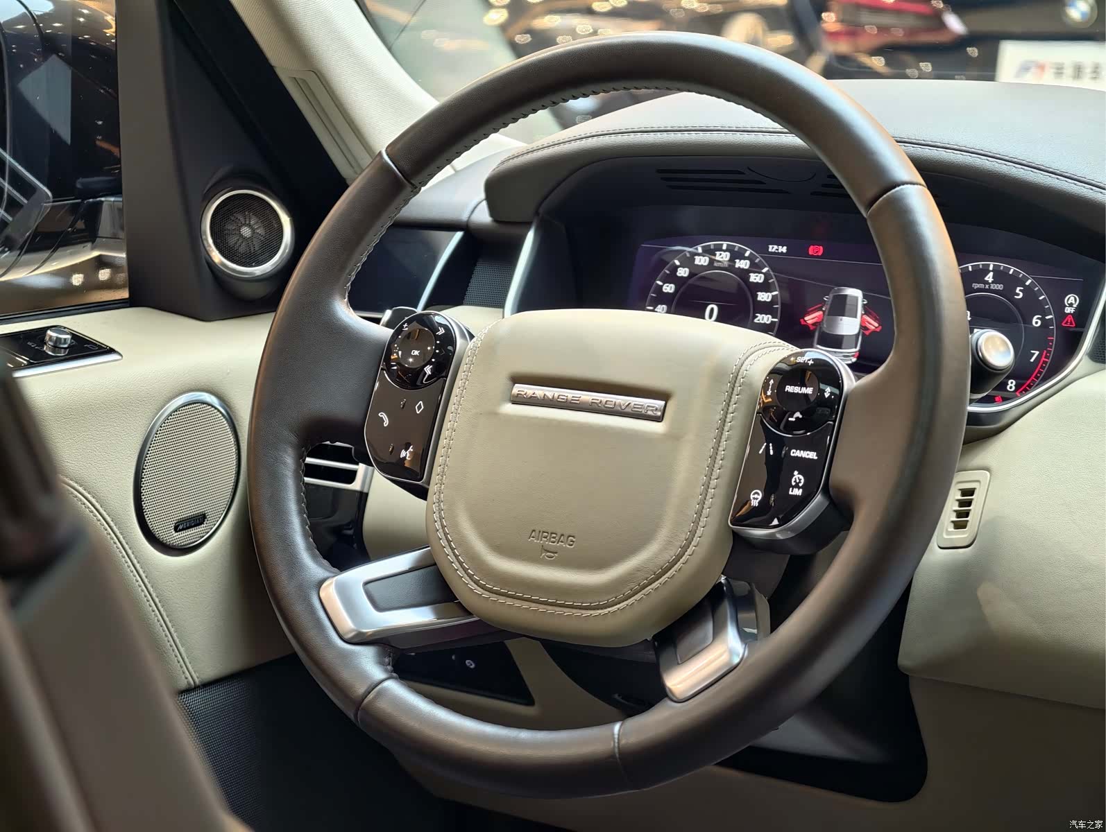 Land Rover Range Rover, 2019 24