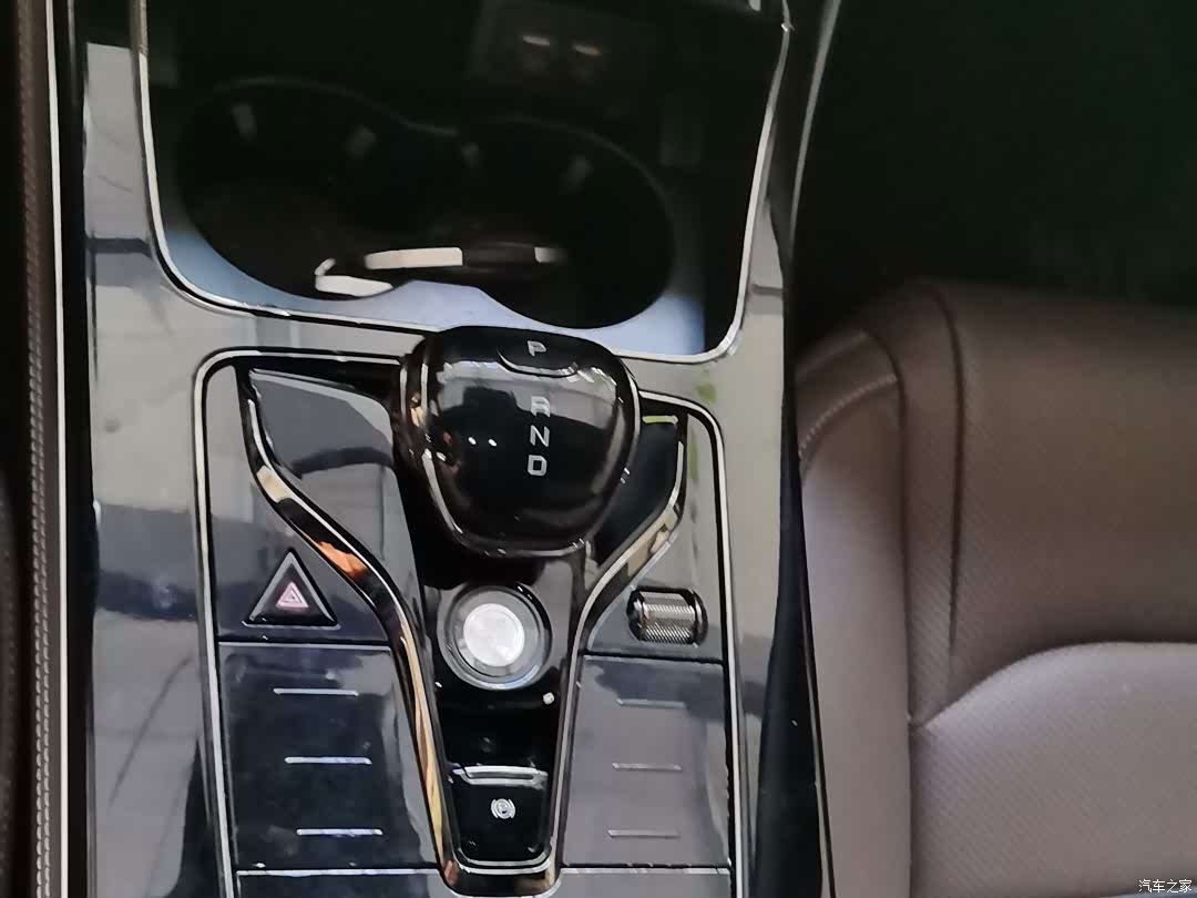BYD Han, 2022 14