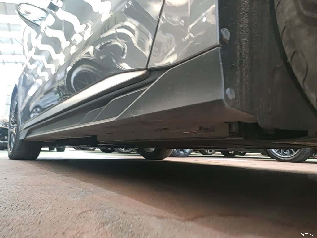 BYD Han, 2023 21
