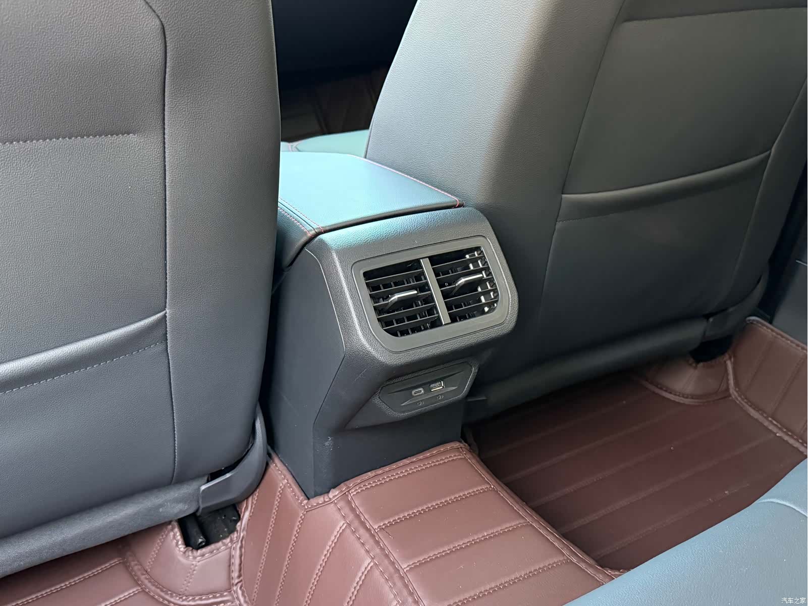Volkswagen Lavida, 2025 15