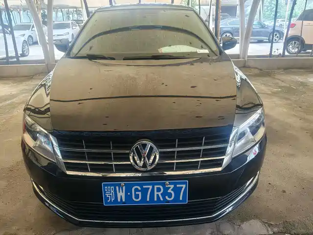 Volkswagen Lavida 2014 — купить из Китая под заказ